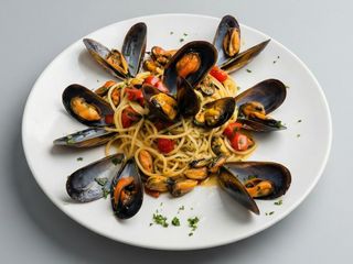 Linguine con frutti di mare 
