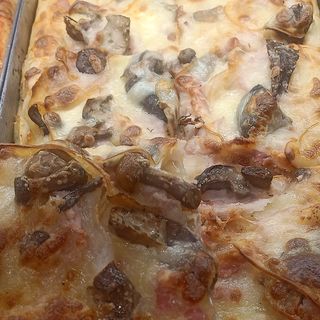 Pancetta e Funghi Trancio