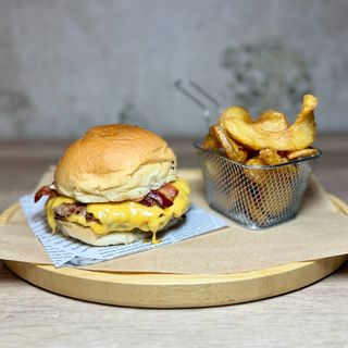 Double bacon cheeseburger