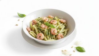 Pasta pesto e gamberetti