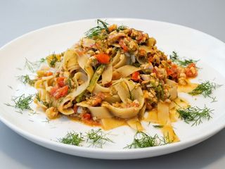 Pasta con triglie e pomodorini