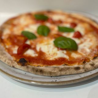 Pomodorini e basilico