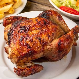 1 Pollo con Papas Fritas y Ensalada