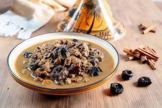 Tajin di manzo con prugne