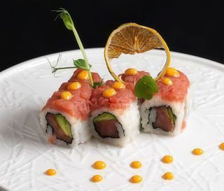 Spicy tonno roll