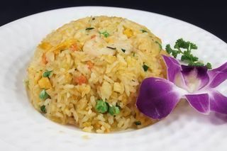 Riso saltato con pollo