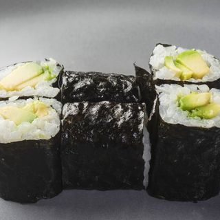 084.- Hosomaki avocado