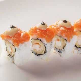 112.-Salmone Truffle roll