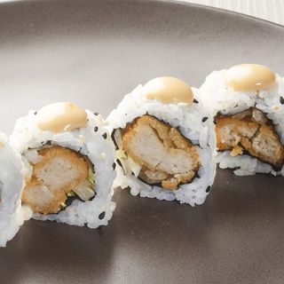 105.- Chicken uramaki