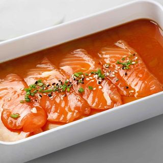 055.- Carpaccio di salmone