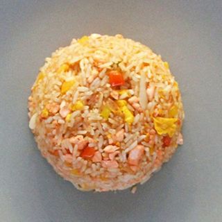 164.- Riso con salmone