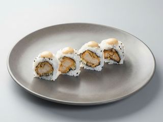 105.- Chicken uramaki