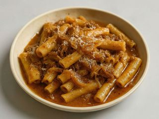 PASTA ALLA GENOVESE