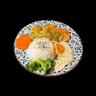 RISO CON GAMBERI AL CURRY