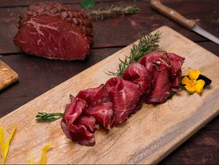 Carpaccio di buffalo affumicato