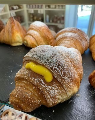 Brioche crema
