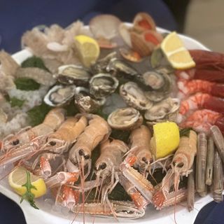 Crudo royal per 6 persone