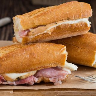 PANINO COTTO E SCAMORZA