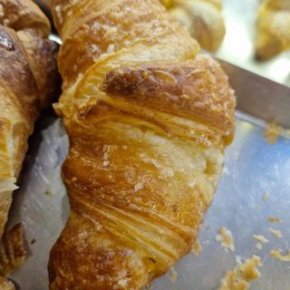 CORNETTO SFOGLIOSO CREMA AMARENA