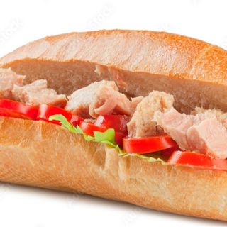 PANINO TONNO E POMODORO