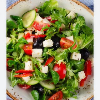 Insalatona grega