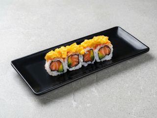  37. Salmon mango 8 pezzi