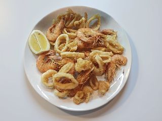 Frittura calamari e gamberetti