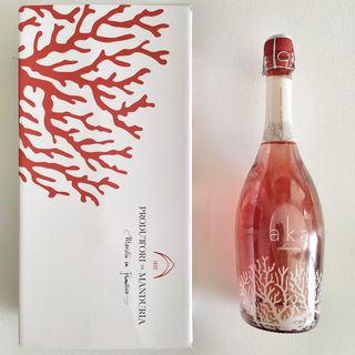 Spumante Rosé Brut "AKA Charme"
