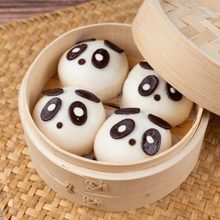 21 - Panda Bun