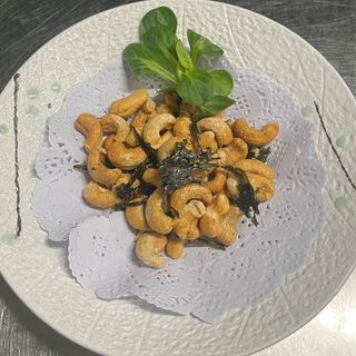 Antipasti con alghe e nori