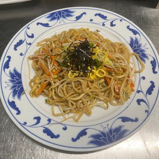 Ramen saltato con verdure