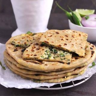 Paneer paratha