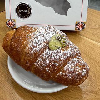 Cornetto al pistacchio