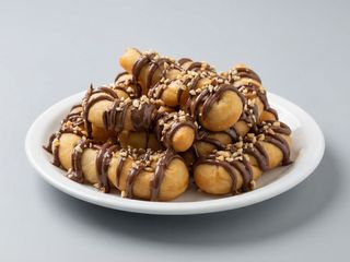 Gnocco con la Nutella e granella di nocciola