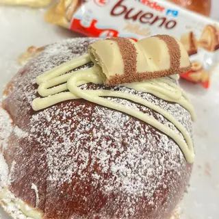 Bombolone Kinder Bueno