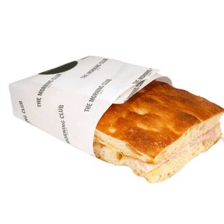 Focaccia con prosciutto cotto e comtè