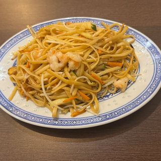 22-Linguine con gamberi e verdure