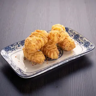 Patate fritte al sale e pepe