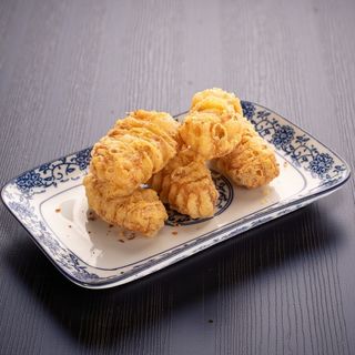 Patate fritte al sale e pepe