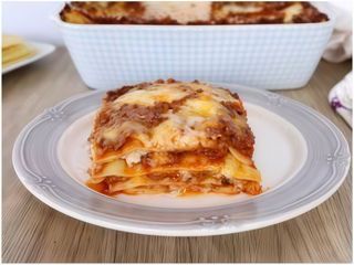 Lasagnetta classica con ragù di scottona