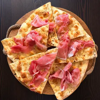 Focaccia con Prosciutto Crudo di Parma DOP Riserva
