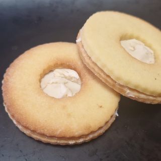 Occhi di bue al cioccolato bianco