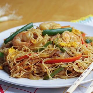 SPAGHETTI DI RISO CON GAMBERI