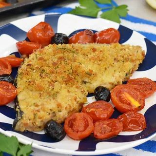 Pesce spada gratinato con pomodorini.