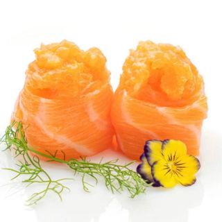 Gunkan spicy salmone