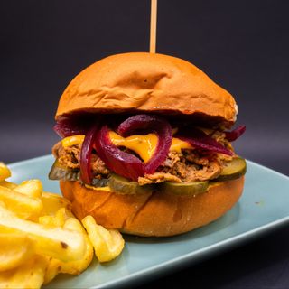 Pulled Pork + Patatine Fritte
