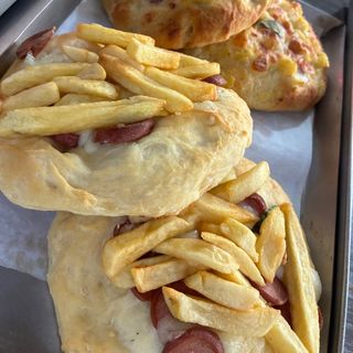 Pizza würstel e patate