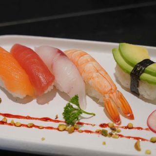 Nigiri combo misto