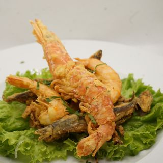 Misto di pesce fritto