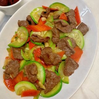 Vitello con verdure miste